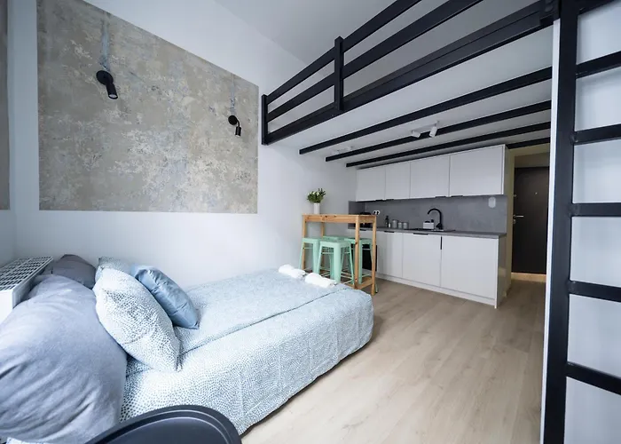City Center, Modern, Quiet Place By Homeclick